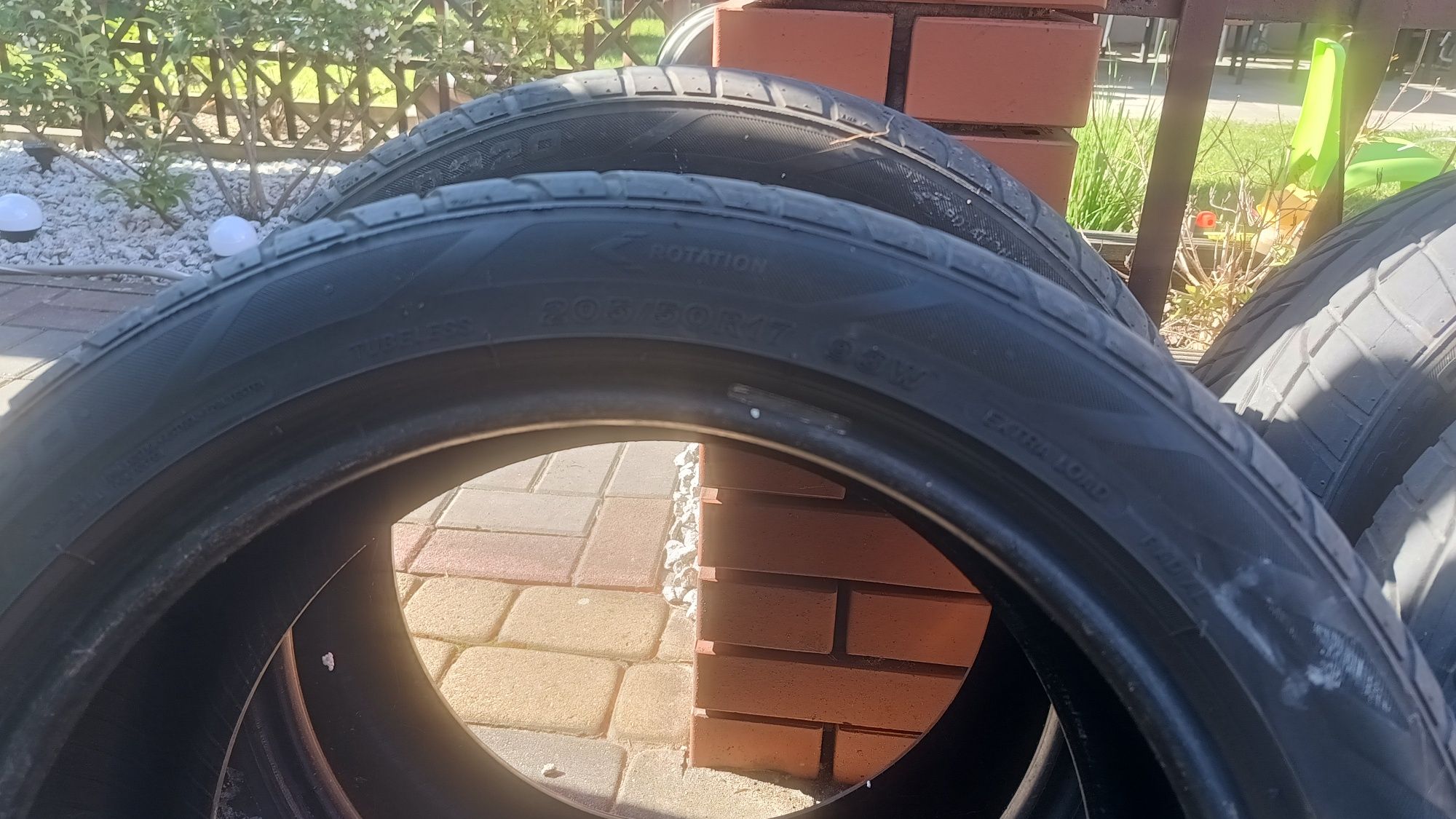 Opony letnie Dayton 205/50 R17