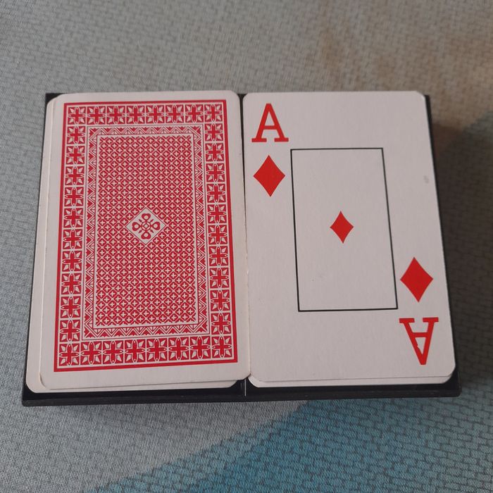 Baralho de cartas novos