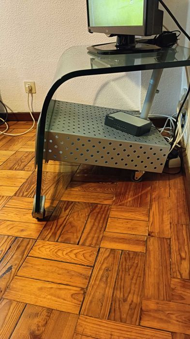 Mesa em Vidro para TV