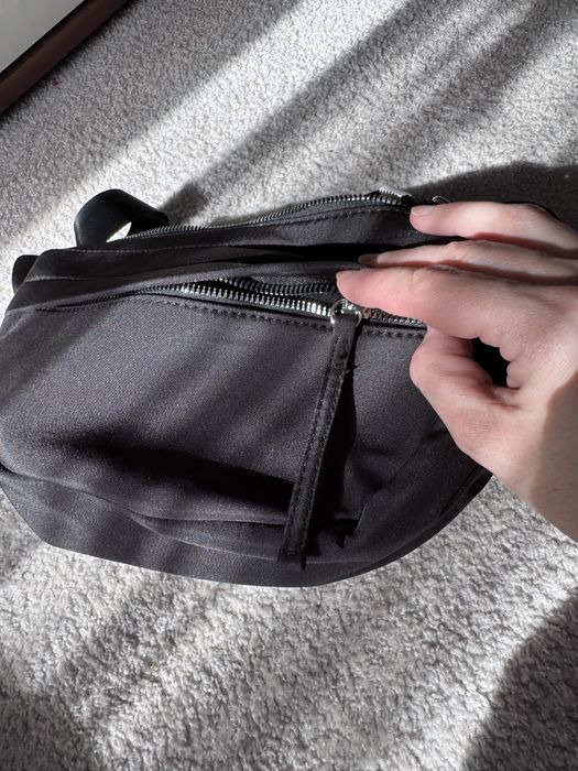 Torebka damska crossbody Sinsay czarna