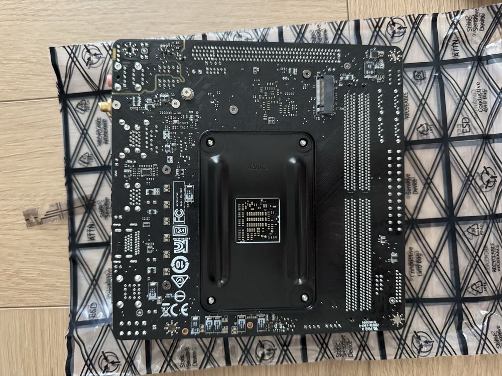 Płyta główna MSI B450I GAMING PLUS AC