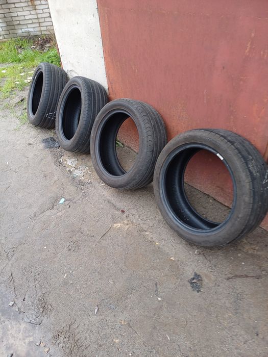 Продаються шини, майже нові. Ціна за 4×