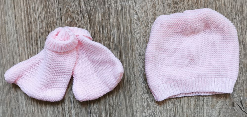 Komplet niemowlęcy 100% akryl Bebe Caramel dziewczynka 56
