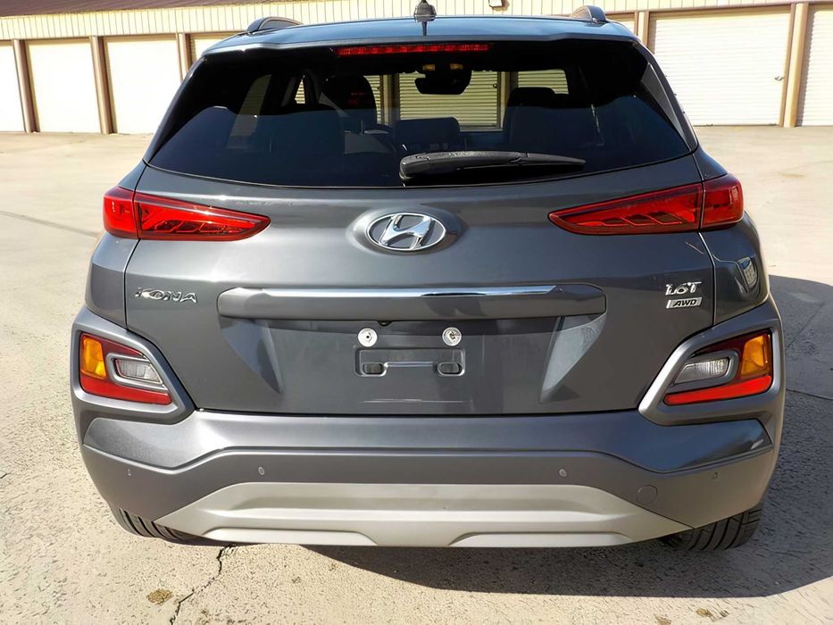 Hyundai Kona      2018