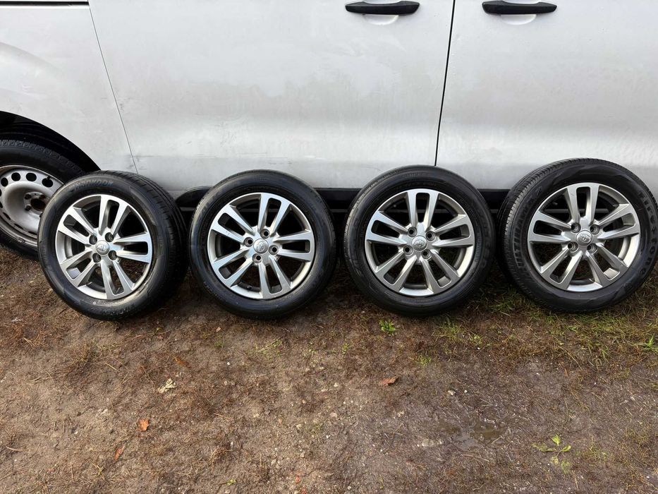 Komplet felg aluminiowych Toyota Yaris 3 11/20 15 cali 4x100