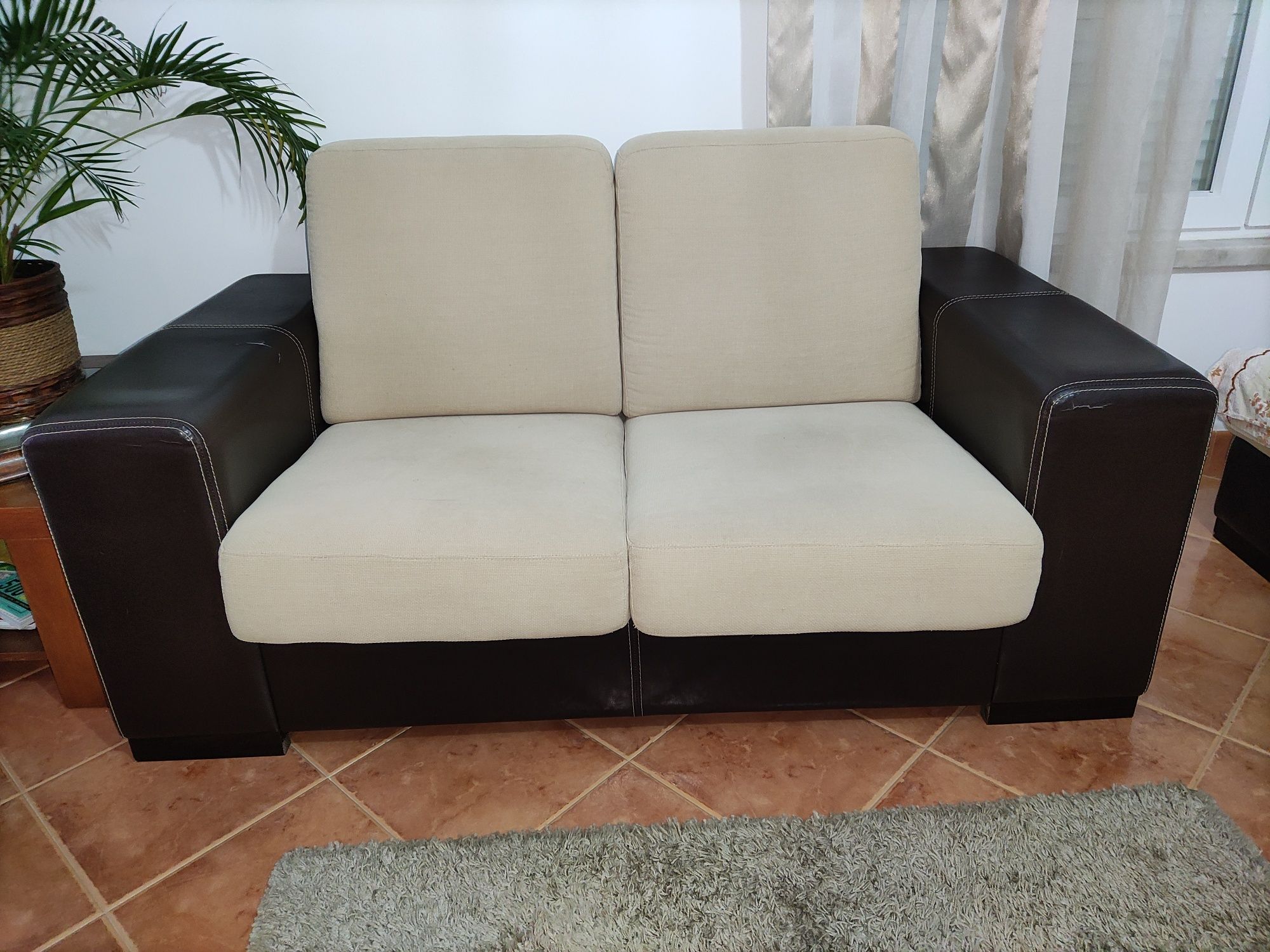 Sofás com chaise longue