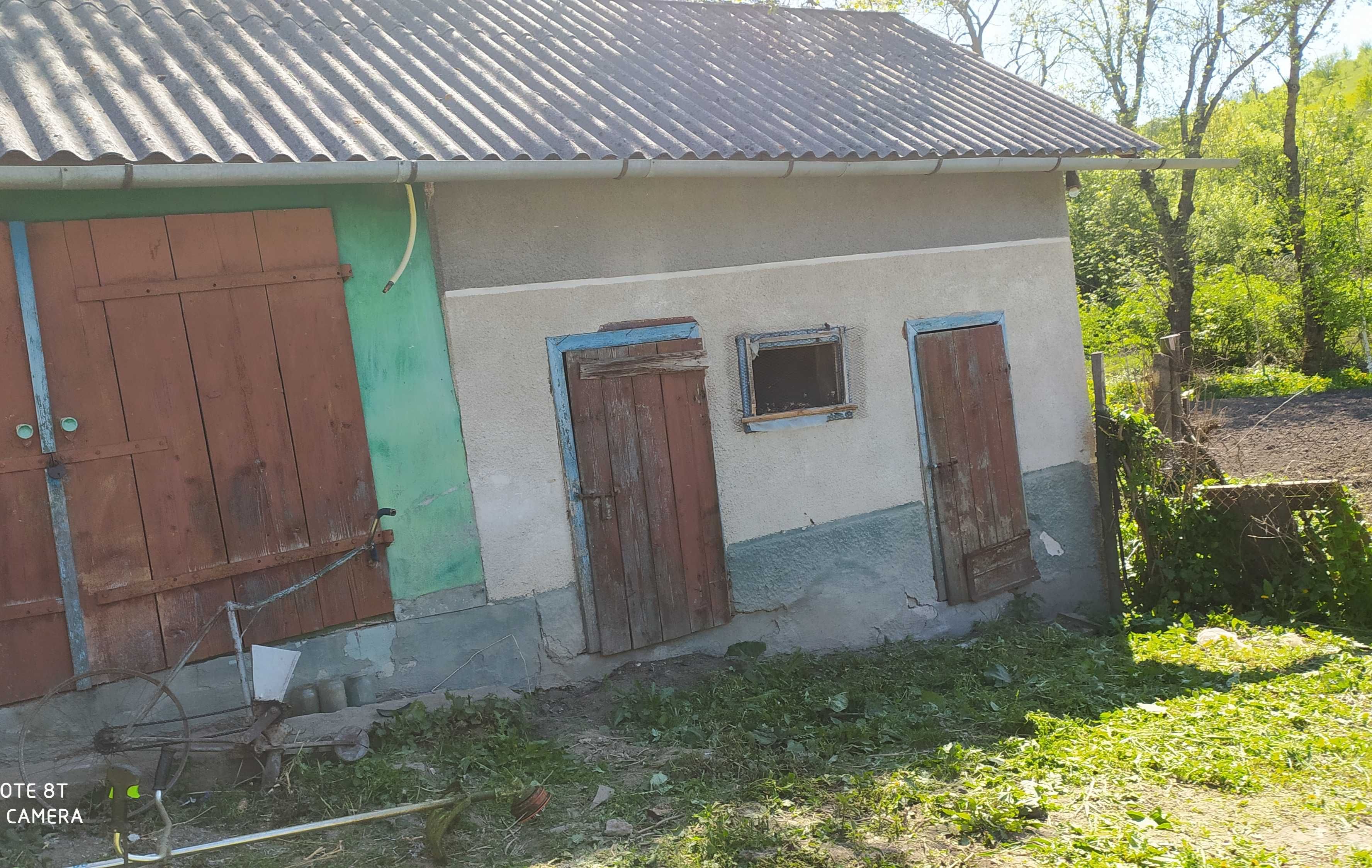 Продається будинок з земельною ділянкою с. Дитятин
