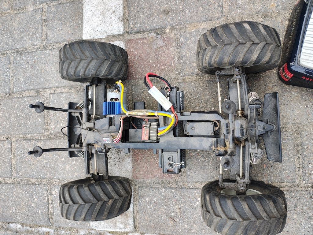 Model rc terenowy 2 sztuki