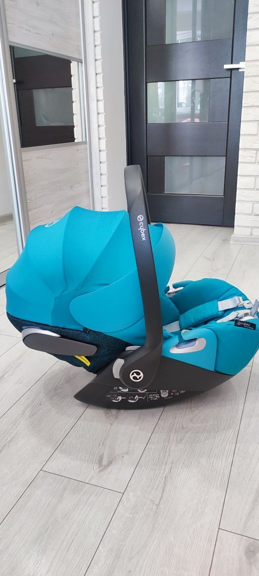 Автолюлька Cybex Cloud Z platinum