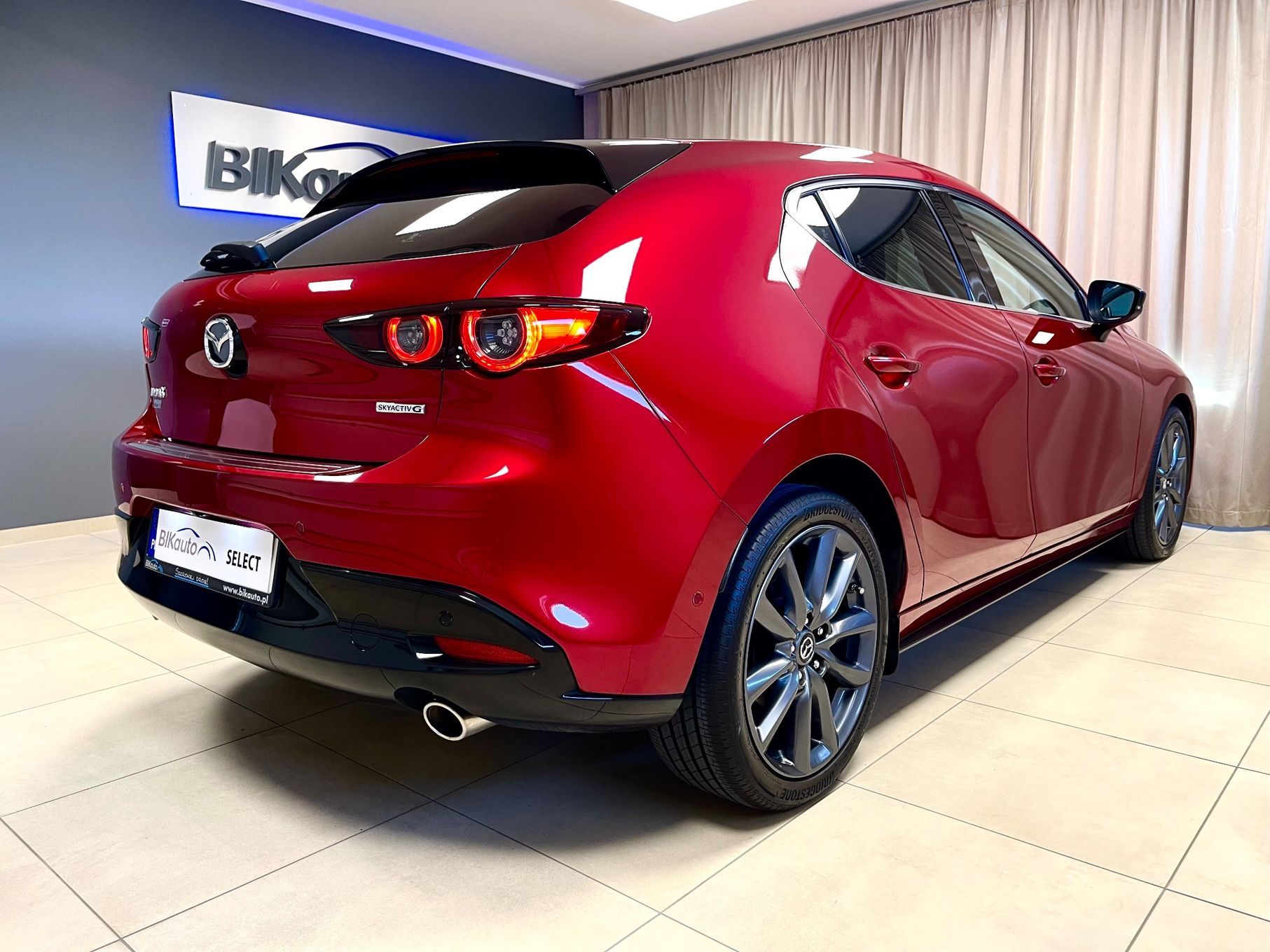 Mazda 3 2.0 MHEV HIKARI Luxury Black 122 KM / Pewne auto z polskiego salonu!