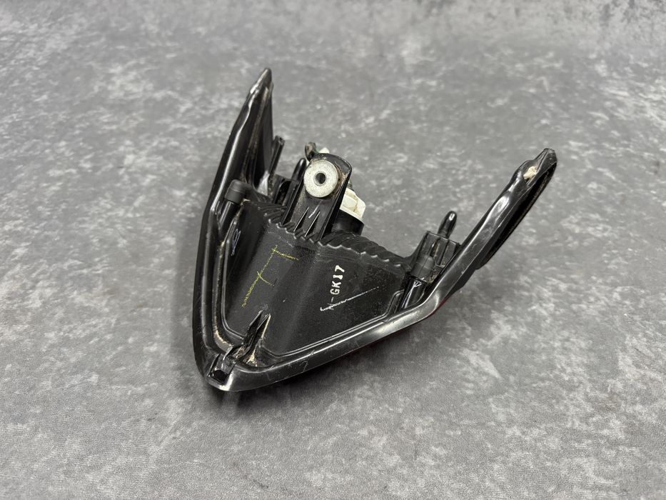 Lampa Honda CBR 125 tył tylna światło reflektor oświetlenie