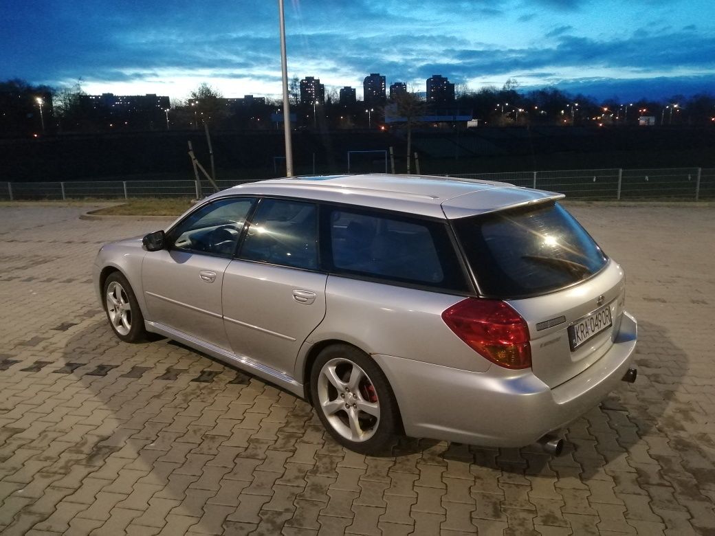Subaru legacy 3.0 h6