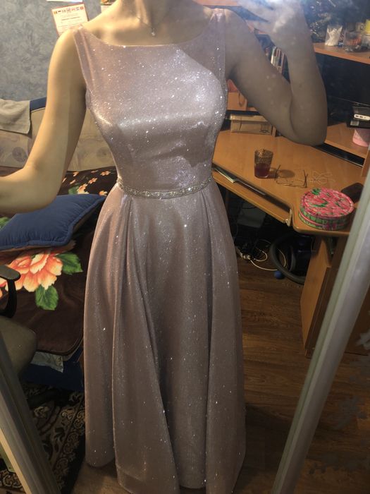 Шикарное выпускное платье в пол