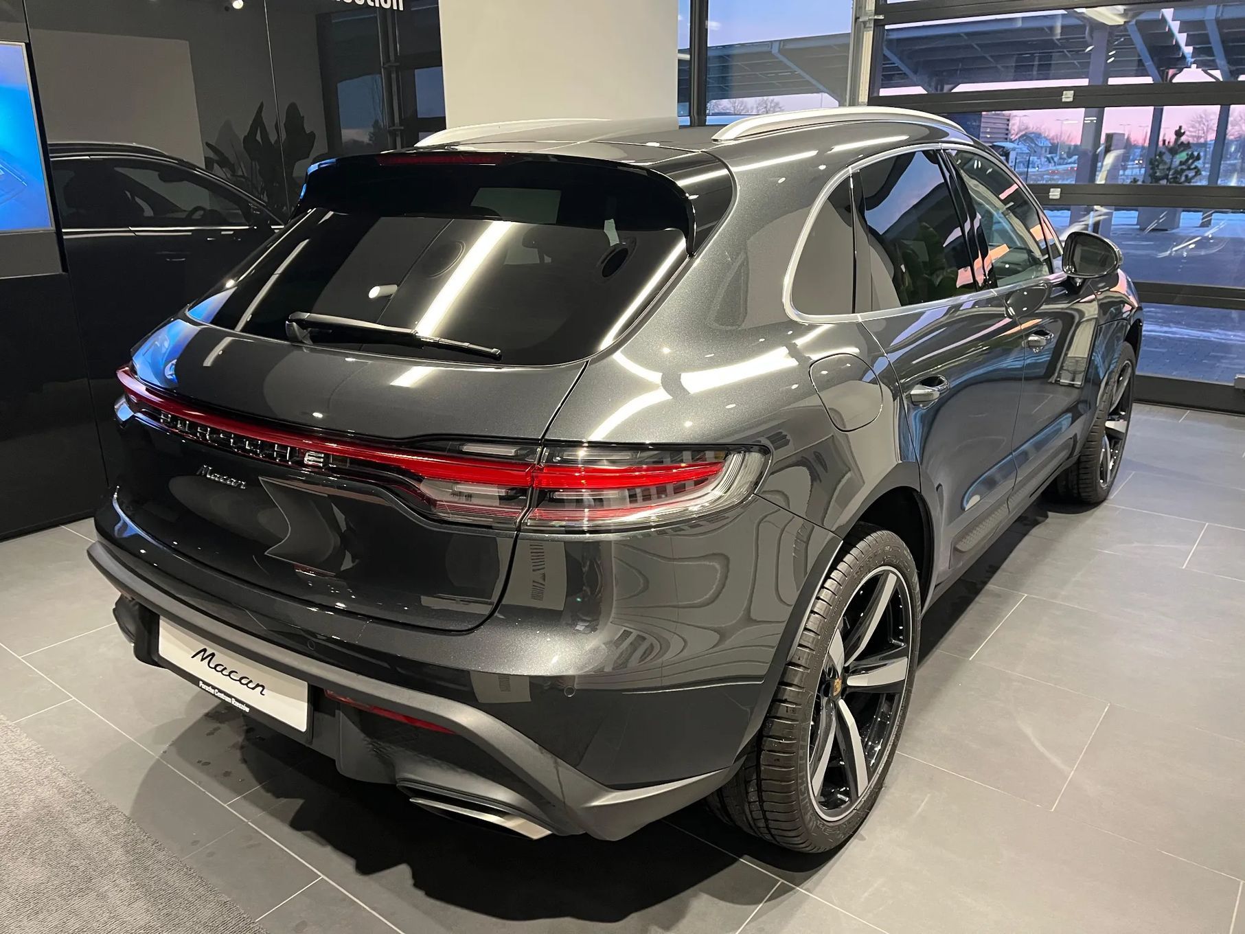Porsche Macan 265KM
