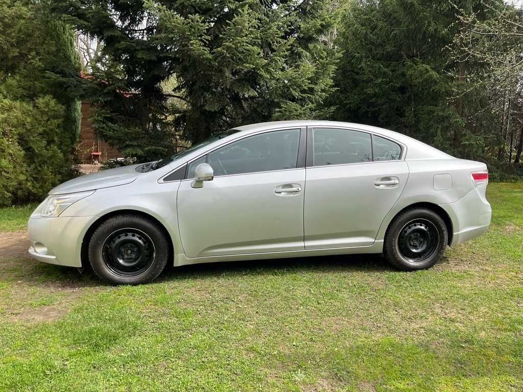 Toyota Avensis T27 2.0 D-4D 126KM 2010r.