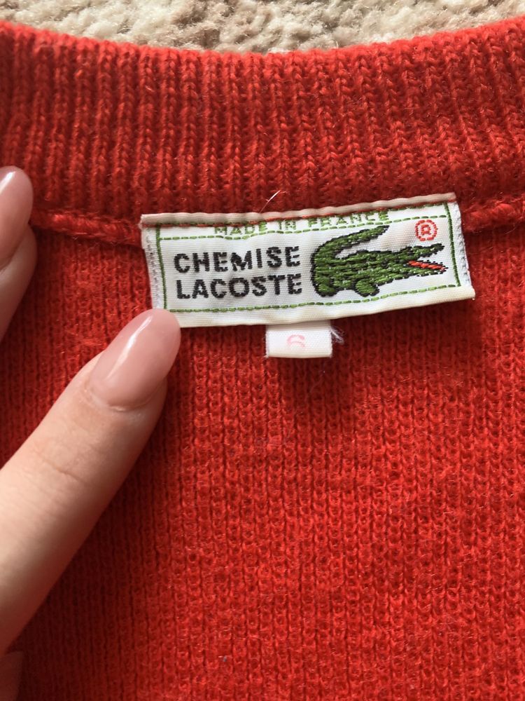 Жилетка червона безрукавка Lacoste