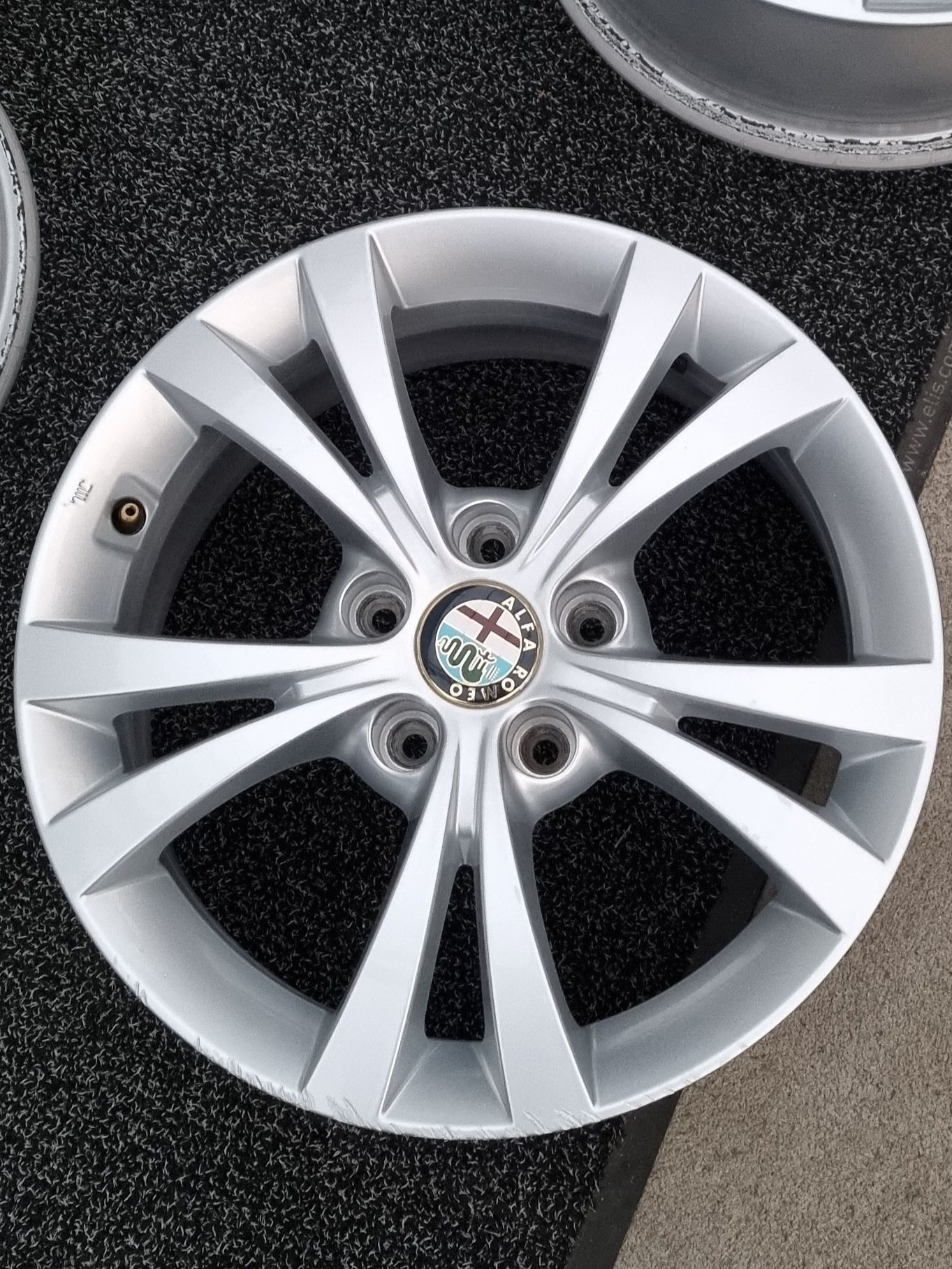 Felgi Alu 16" Alfa Romeo Giulietta 5x110 BdbStan Oryginalne