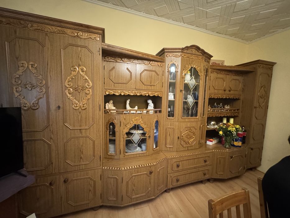 Meblościanka drewniana