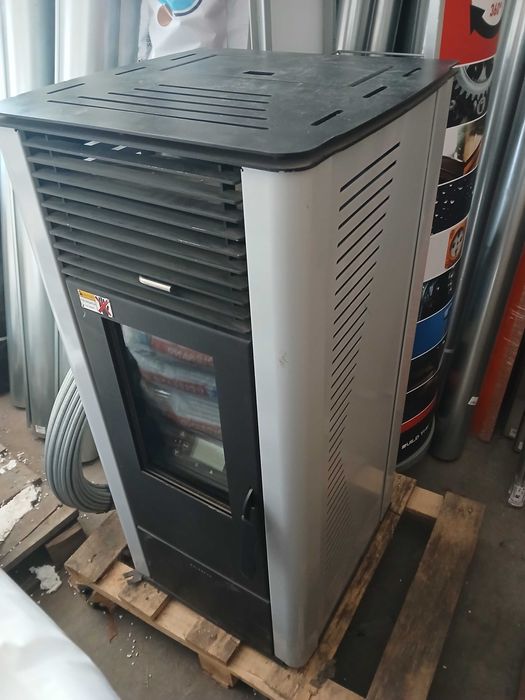 Piec  na  pellet  WALDBECK