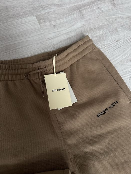 Axel arigato штаны