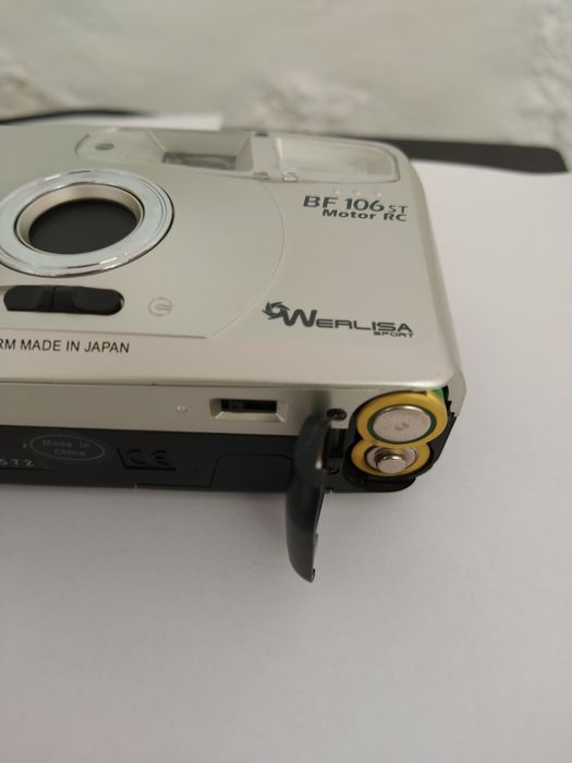 Automatic camera.64286572606465123