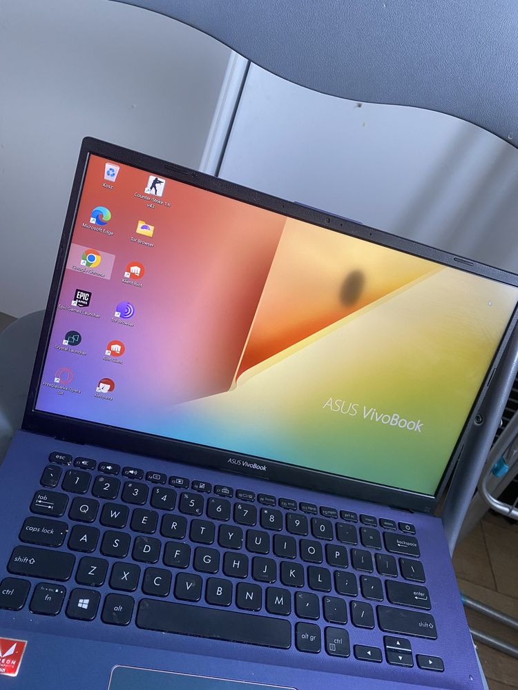Laptop Asus VivoBook