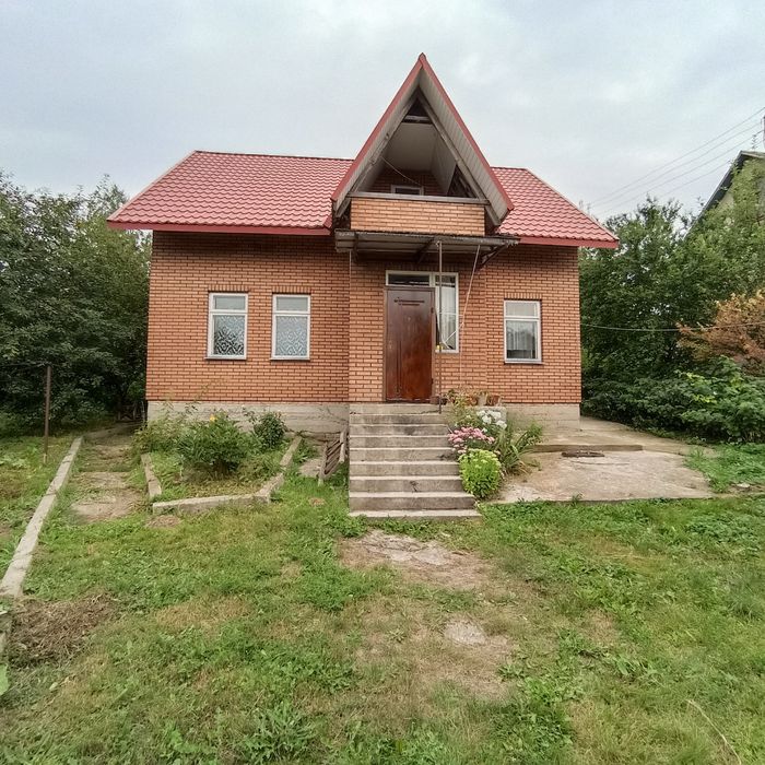 Продаж будинку в центрі Обарова