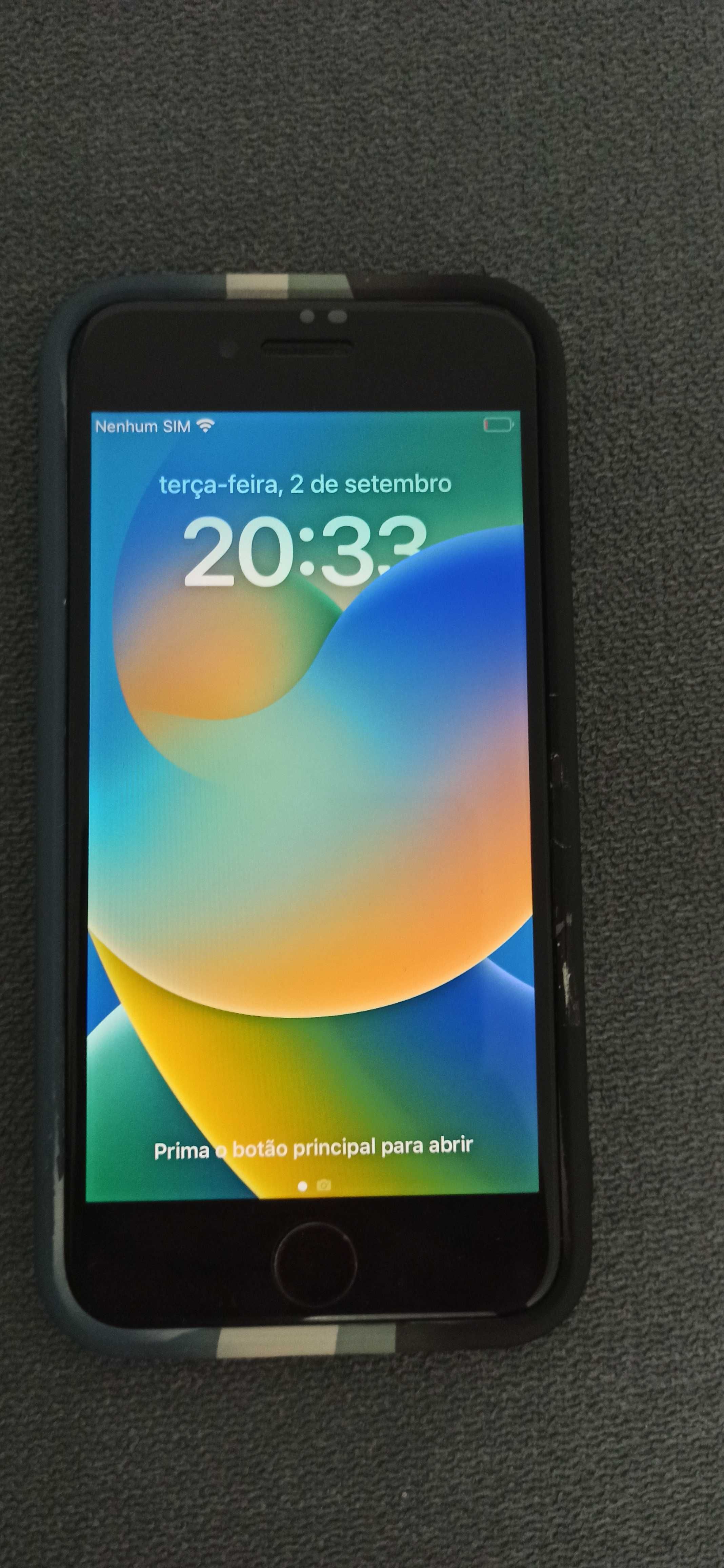 Iphone 8 64 GB com capa