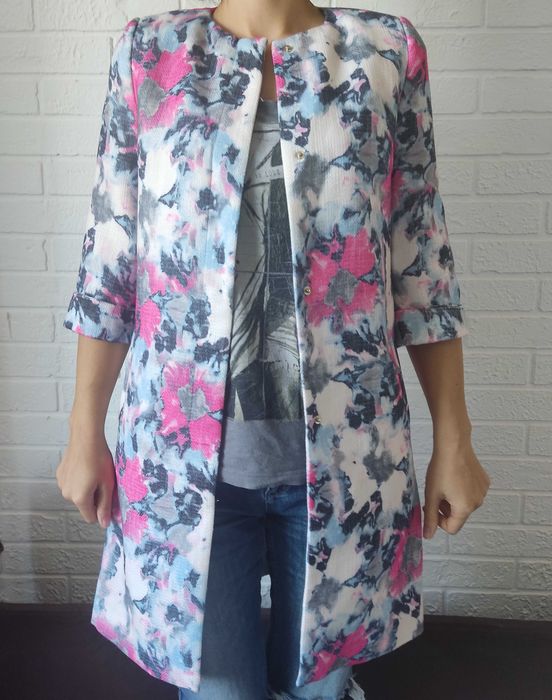 Весняне пальто Love republic