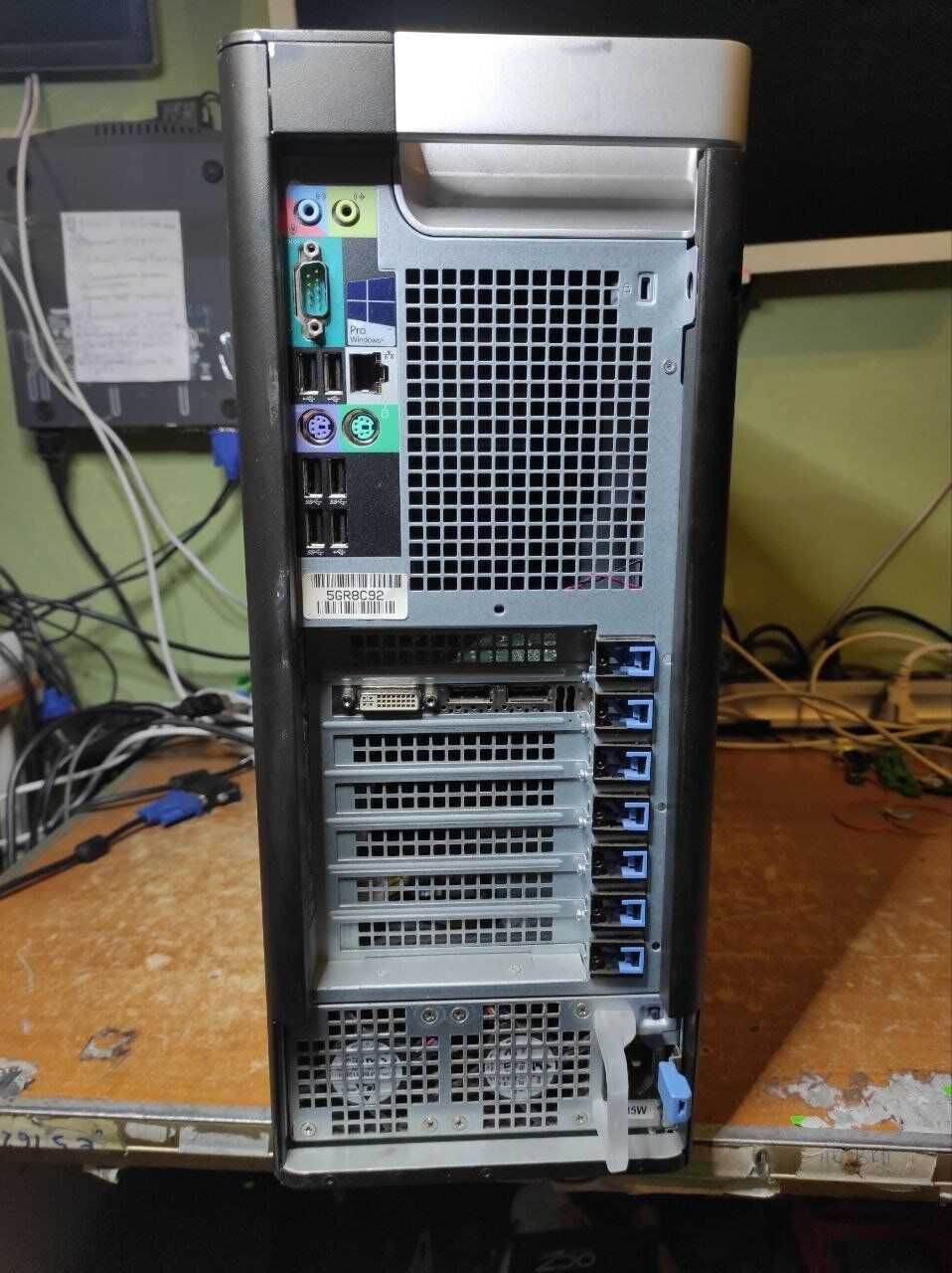 Робоча станція Dell T5810/Xeon E5/32GB DDR4/256GB SSD+1TB HDD/K2200