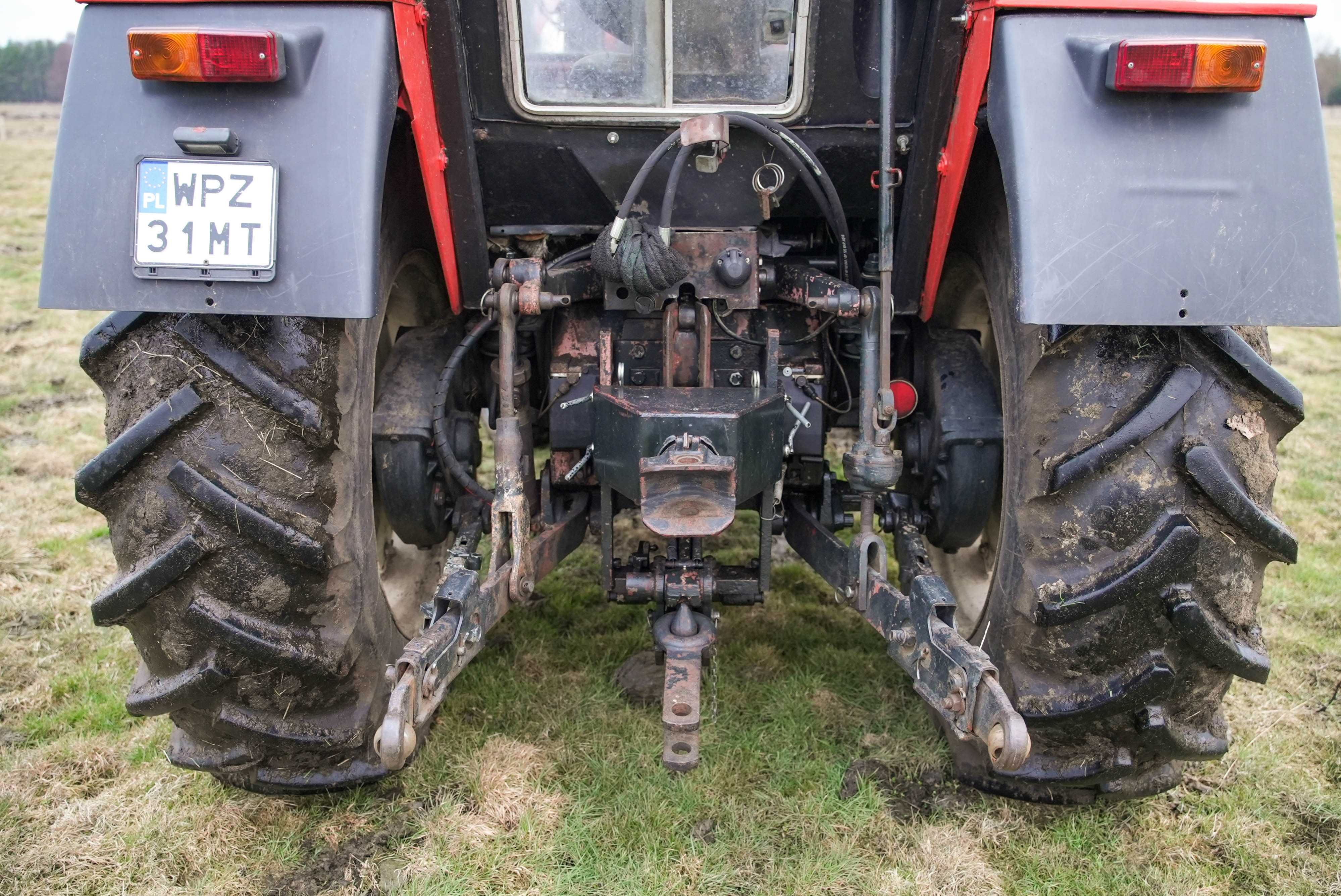 Ciągnik Zetor  + tur do negocjacji