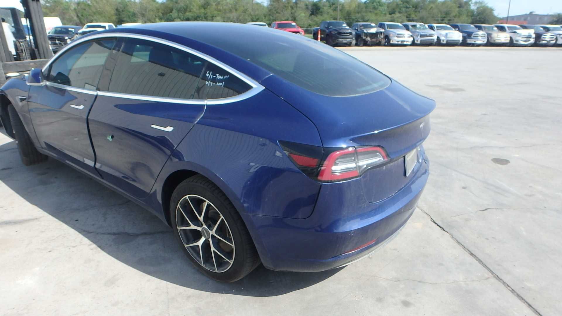 Tesla MODEL 3 2019