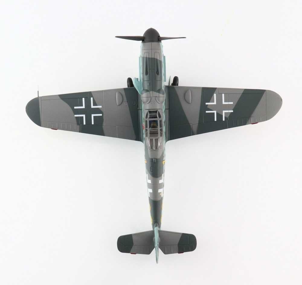 Messerschmitt BF 109G-6 E.Hartmann, 9./JG 52, 1943 - Hobby Master 1/48