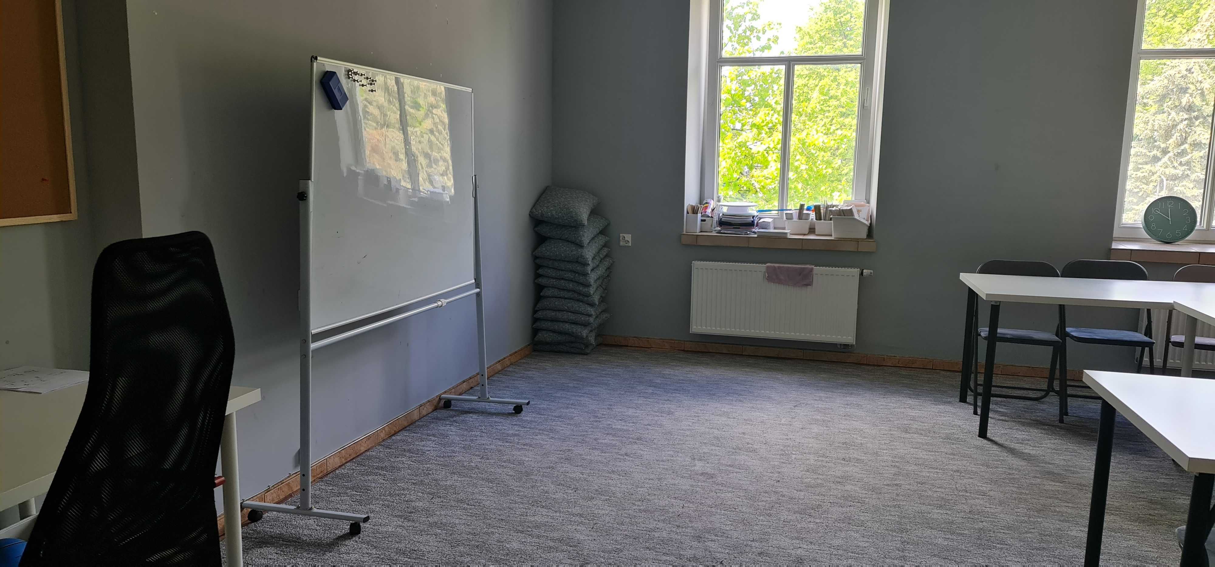 Duża sala na szkolenie, warsztat, spotkanie - centrum Augustowa