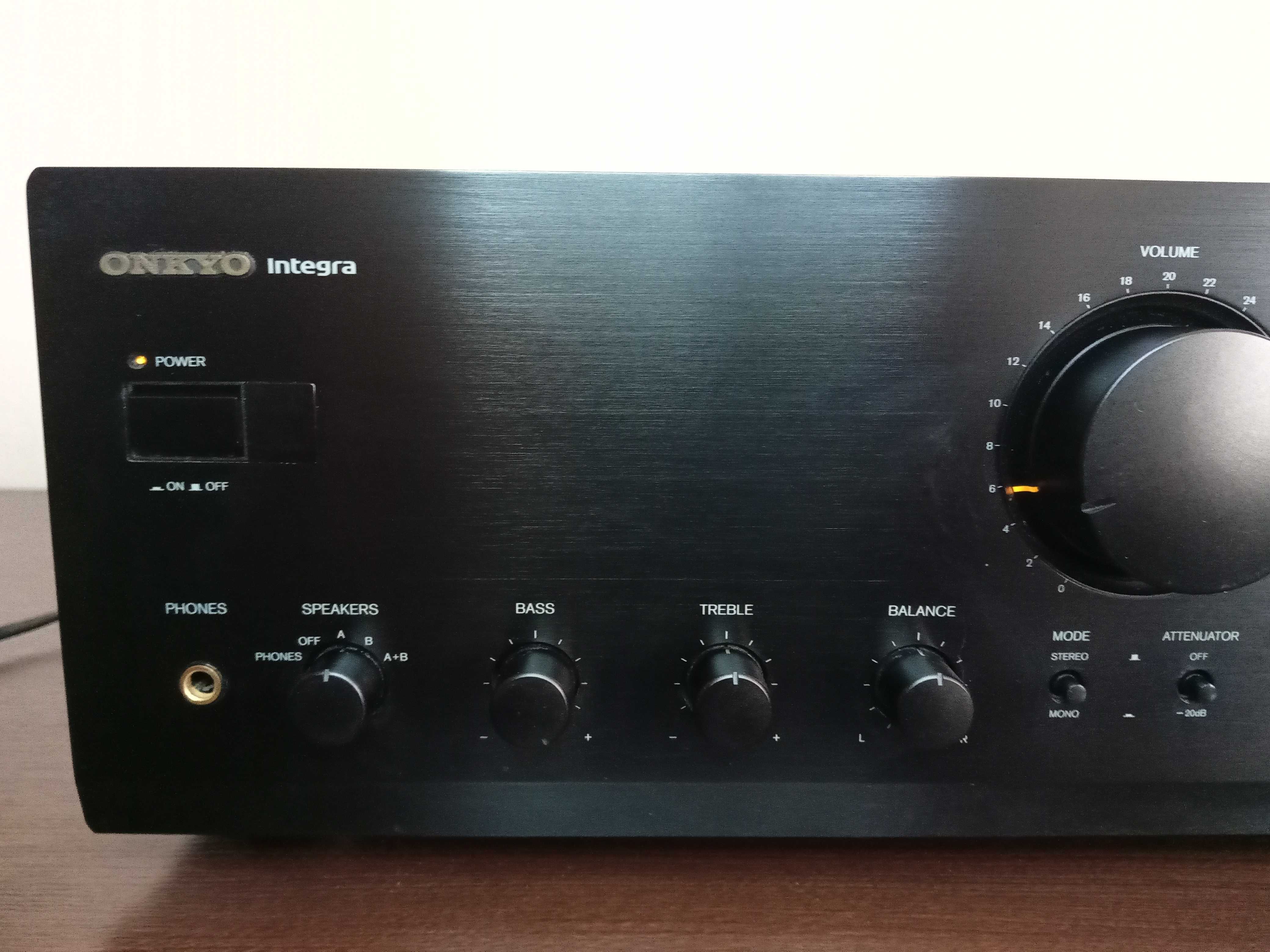 Wzmacniacz stereo ONKYO INTEGRA A-9711 Japan