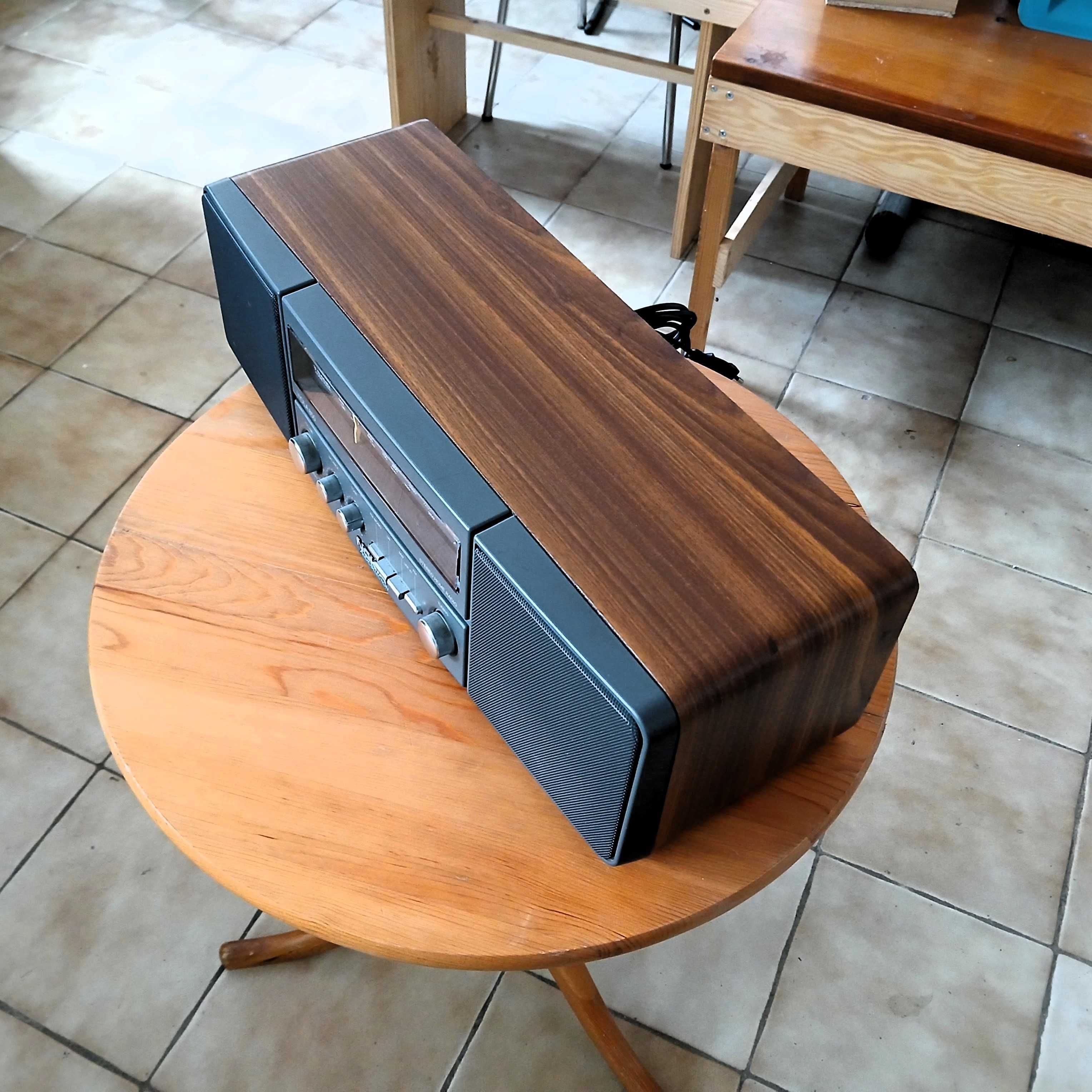 Rádio Nokia Viola 850