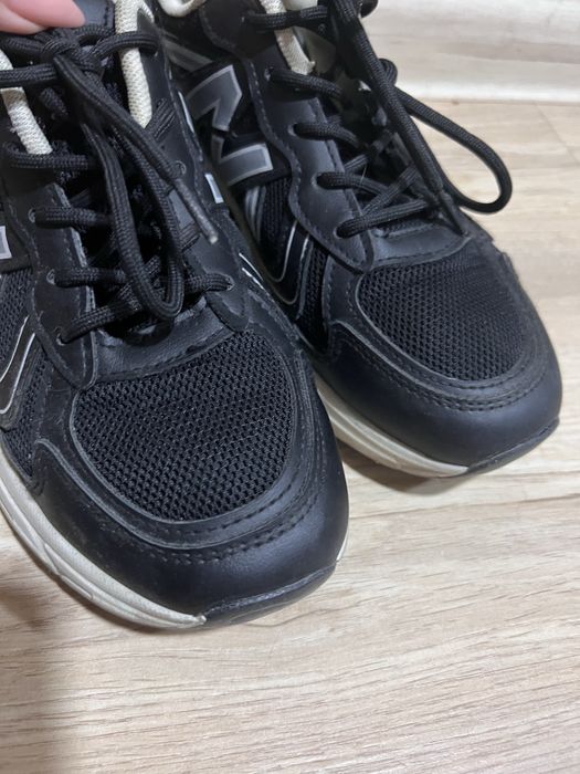 Кросівки унісекс