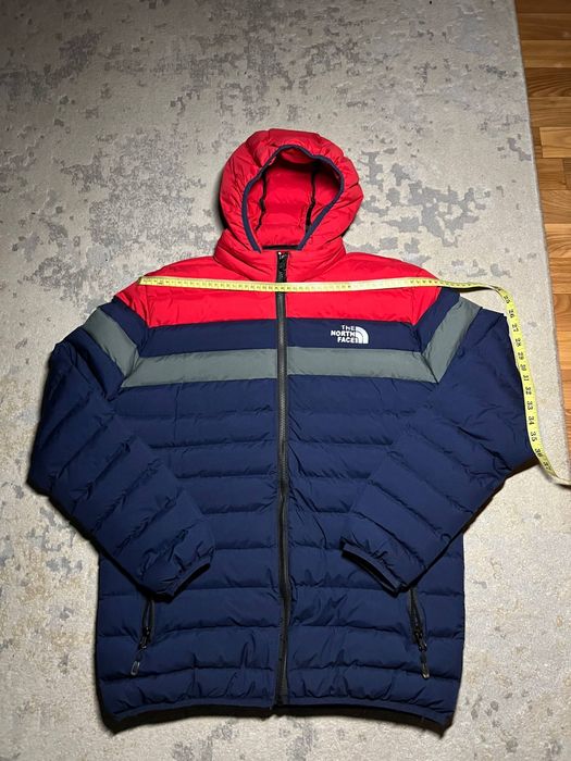 Продам куртку осень весна