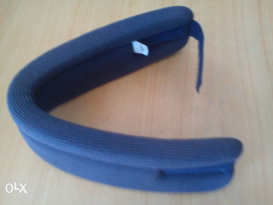 Protecção cervical e zona do pescoço como nova com ajuste de velcro