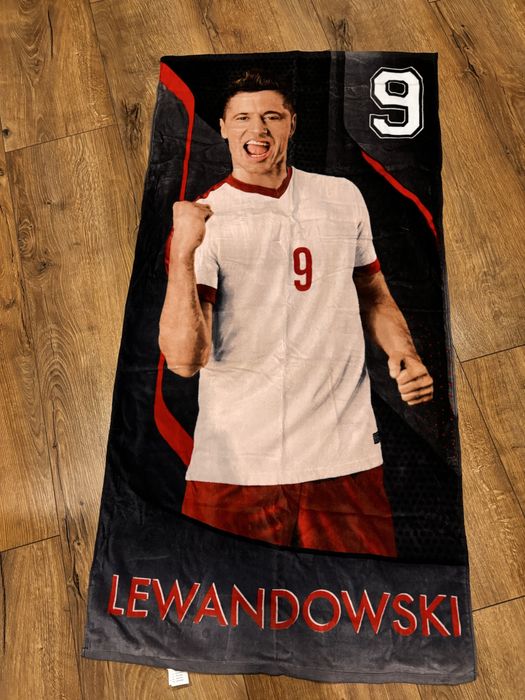 Recznik kapielowy Lewandowski nowy