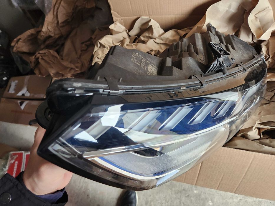 Ціла Audi A4 B9 2020- передня ліва FULL LED фара Європа 8W0941033D