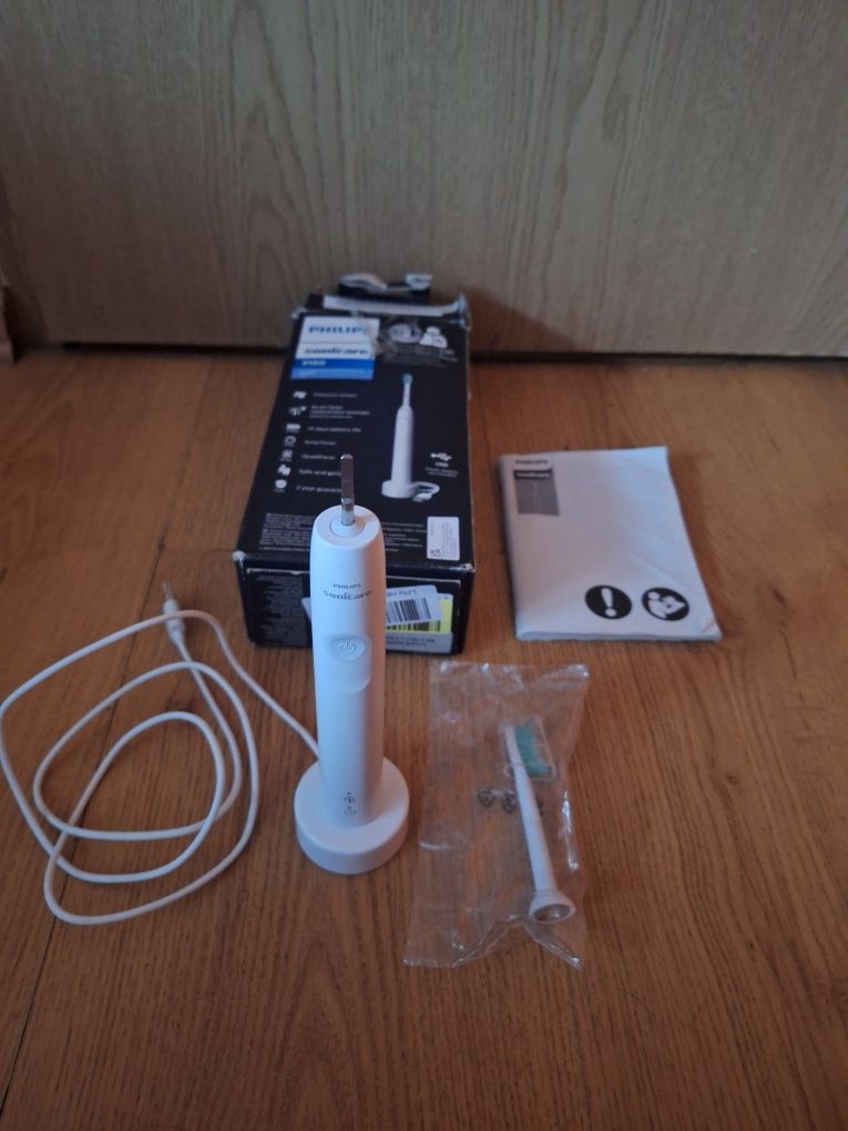 Szczoteczka soniczna PHILIPS Sonicare Series 3100 powystawowa