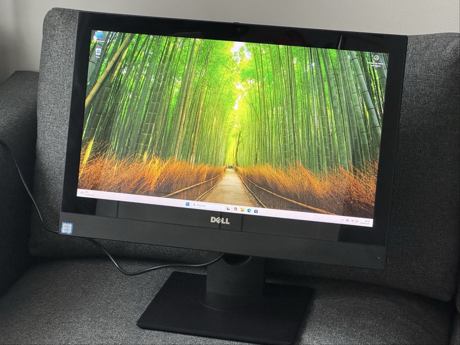 Dotykowy AIO Dell 5250 21,5” i5 7gen 8Gb 250GB SSD Windows 11