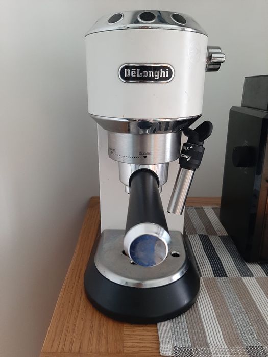 Máquina de café Delonghi