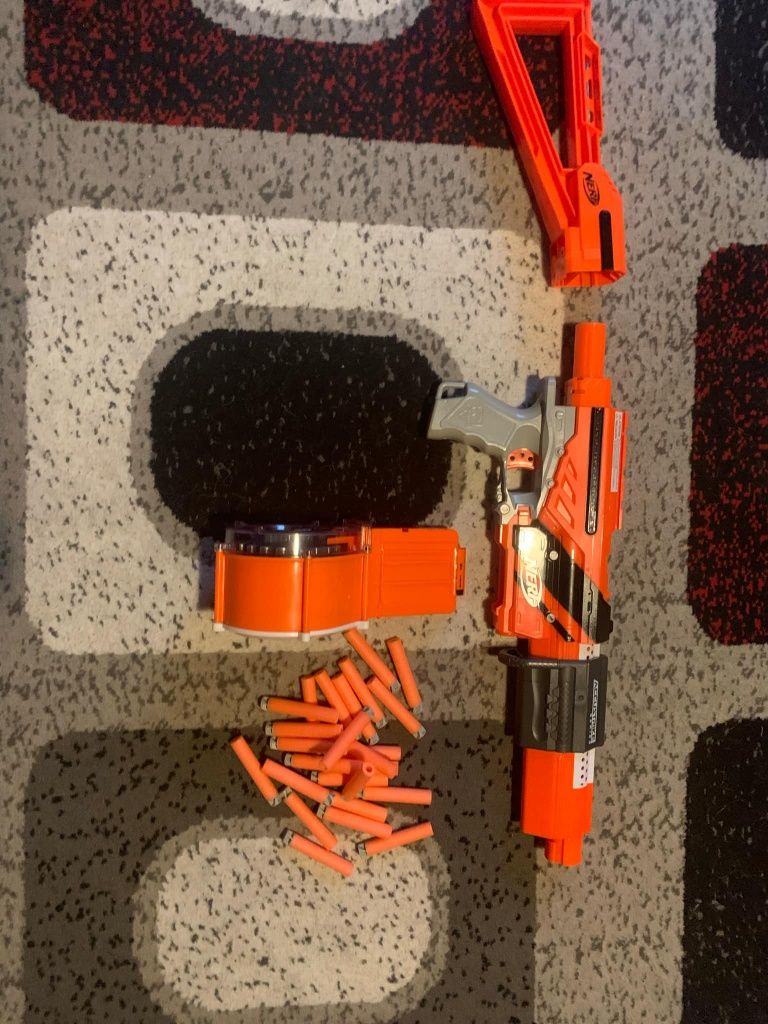 Pistolet Nerf Accustrike alpha trooper