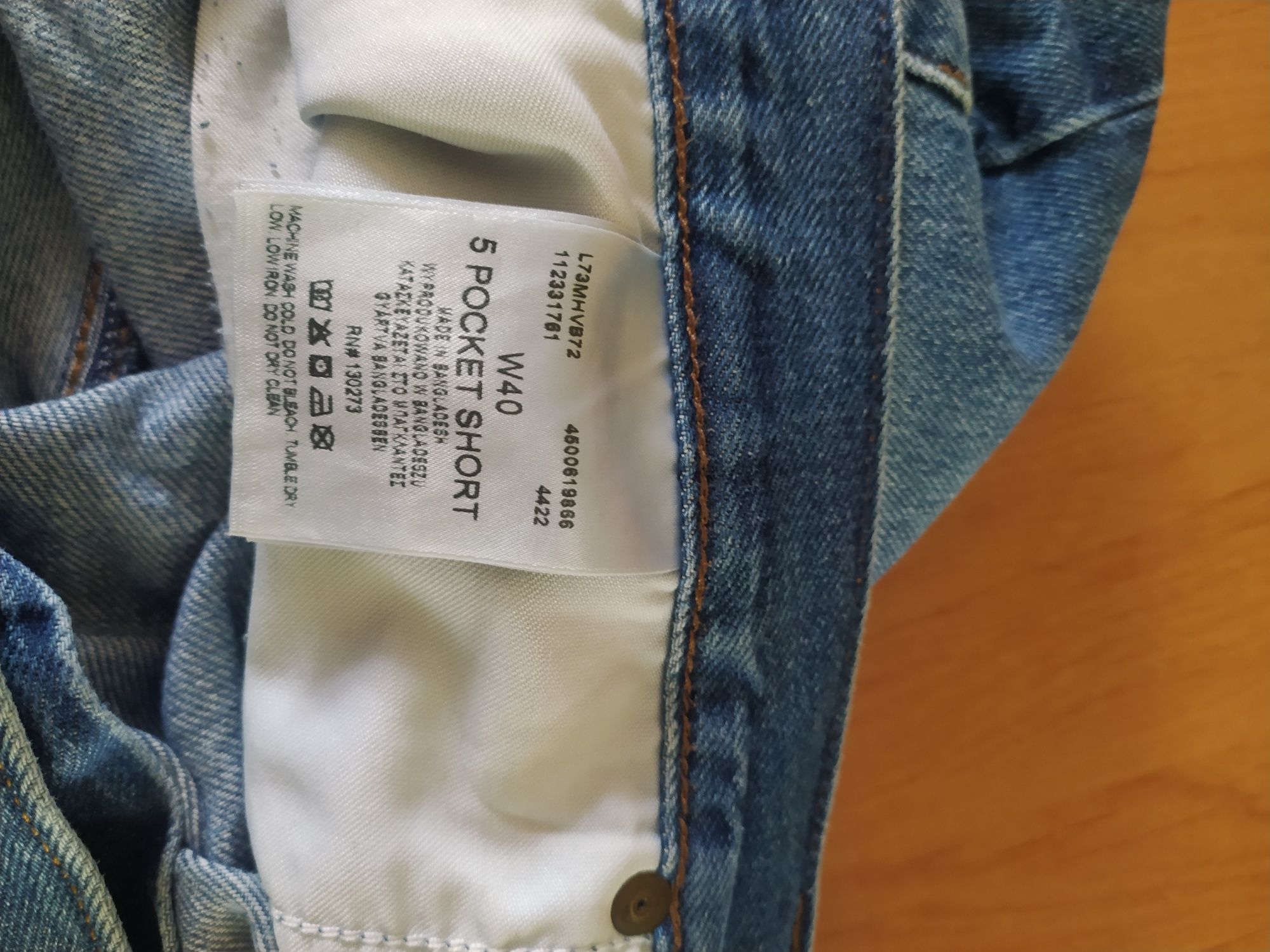 Lee W40  krutkie spodenki
