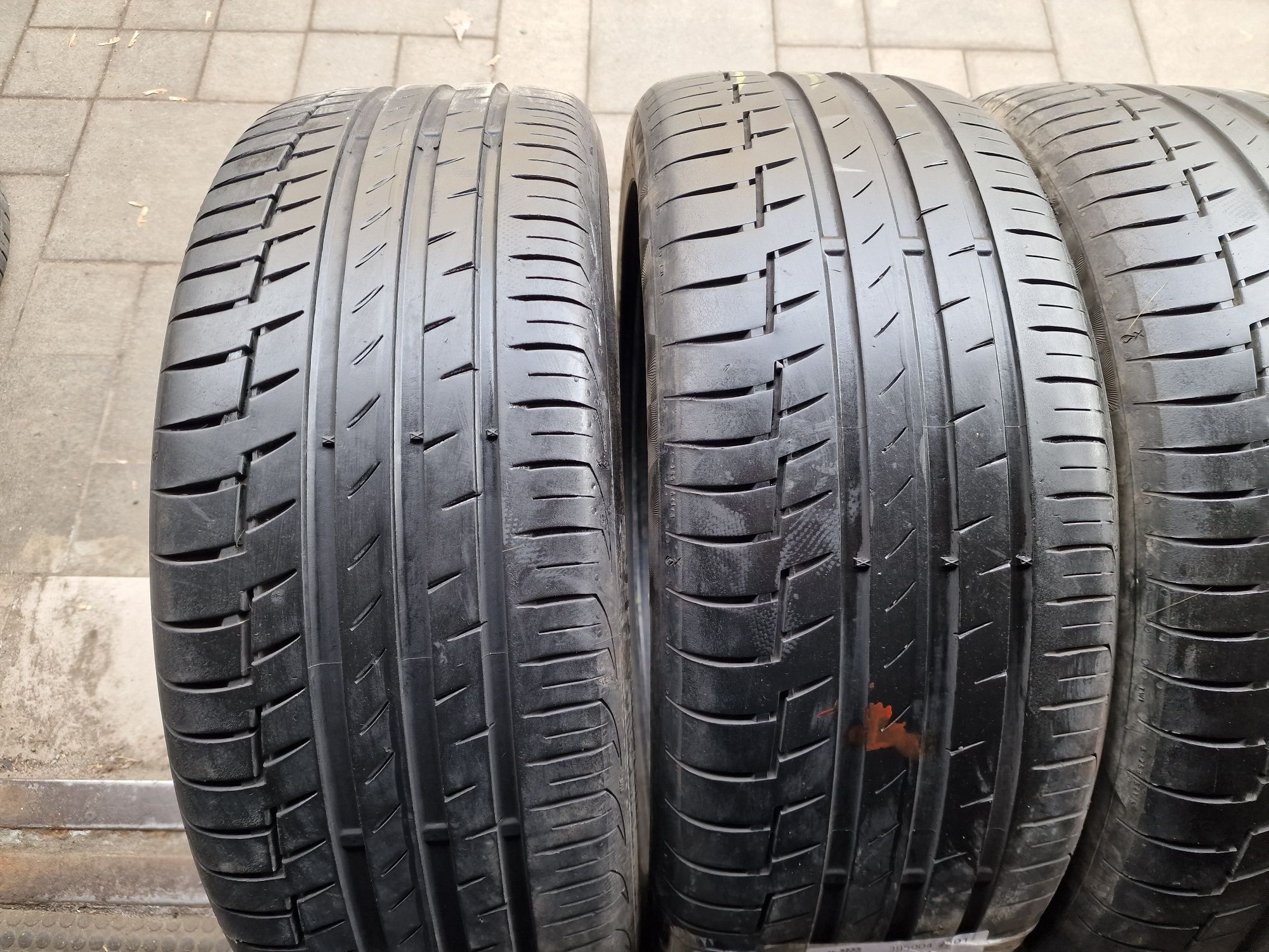 Летняя резина 225/45 R19 Continental premium 6