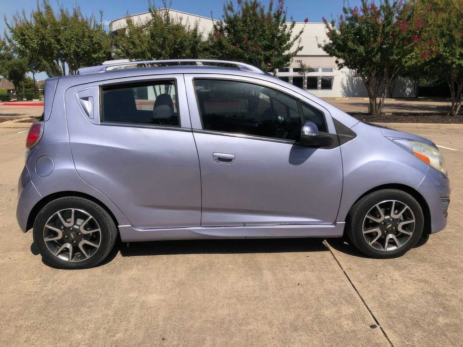 Chevrolet Spark 2LT      2014