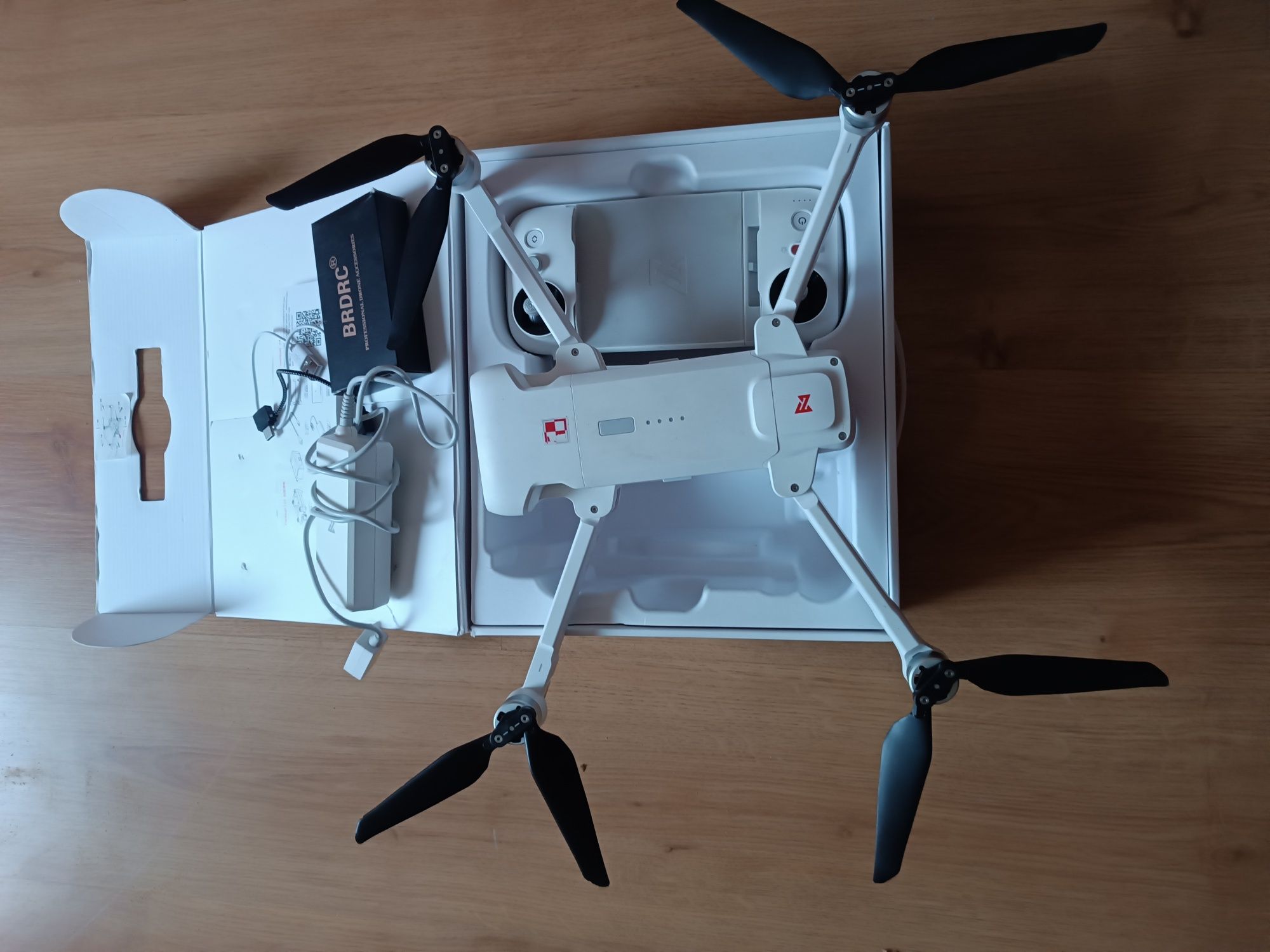 Dron fimi X8 SE 2020