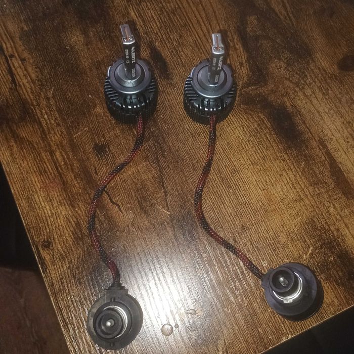 Żarówki ksenonowe żarnik Palniki LED D2S LED Plug&Play Xenon CANBUS